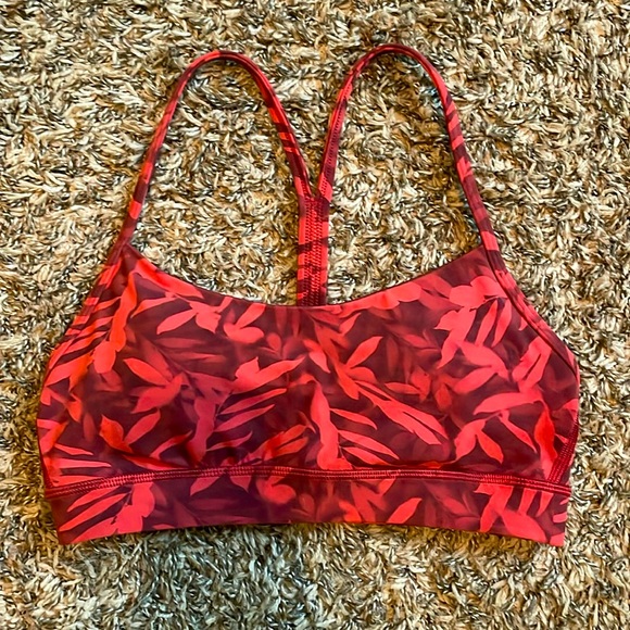 LULULEMON Flow Y Nulu Bra Light Support - Picture 5 of 5